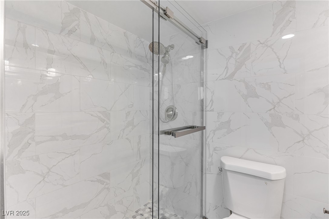 3111 Bel Air Drive, Unit 28F Las Vegas, NV 89109 - Photo 68 of 69