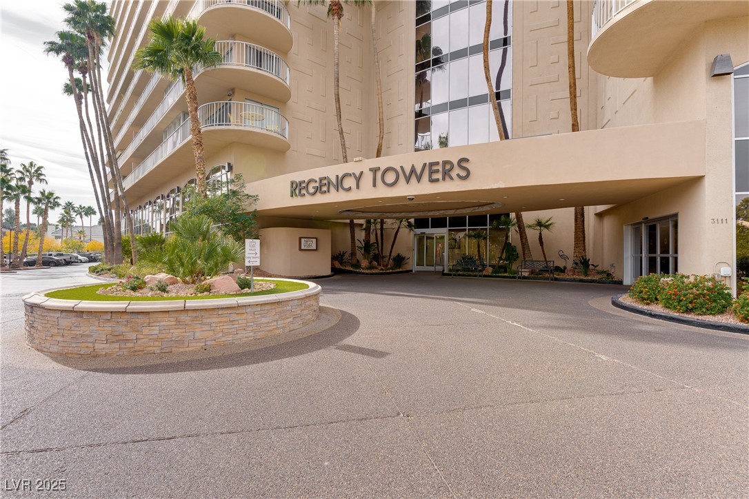 3111 Bel Air Drive, Unit 28F Las Vegas, NV 89109 - Photo 8 of 69