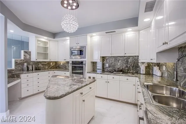 $9,594 | 3111 Bel Air Drive, Unit 28F, Las Vegas, NV 89109