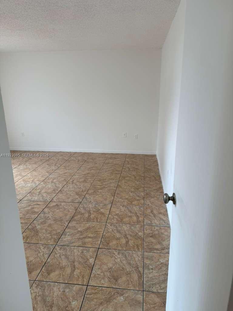 7000 Northwest 186th Street, Unit 4226 Hialeah, FL 33015 - Photo 10 of 14