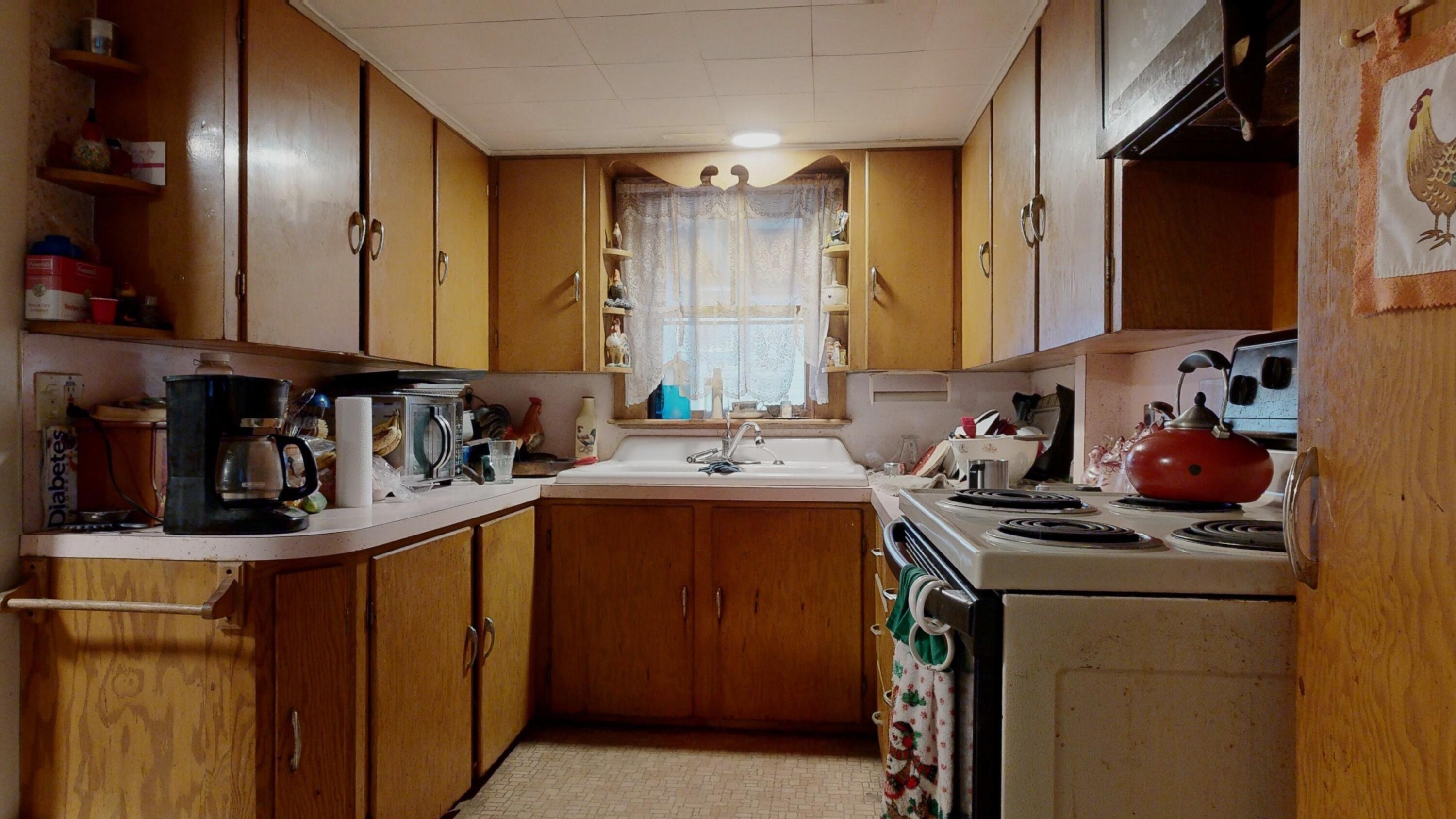 12 Kossuth Street Biddeford, ME 04005 - Photo 18 of 42 101 - Kitchen