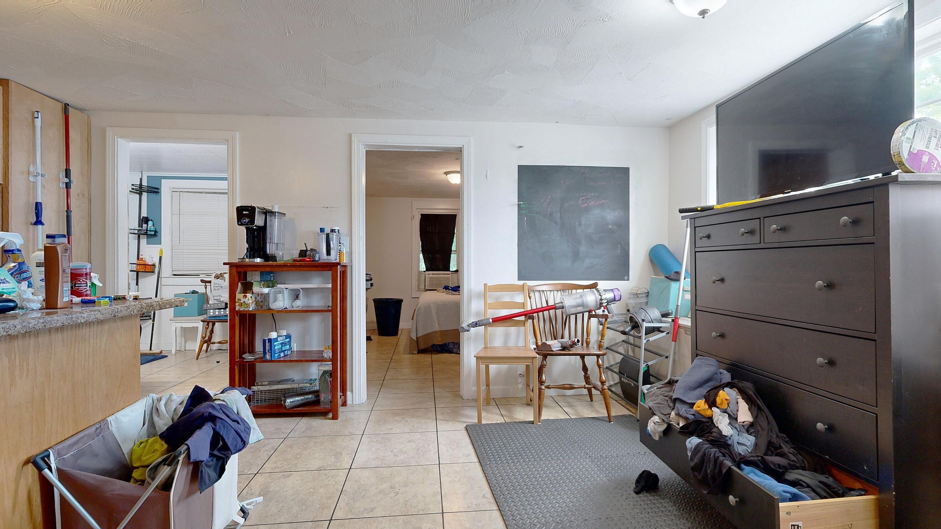 12 Kossuth Street Biddeford, ME 04005 - Photo 30 of 42 202 - Dining Nook