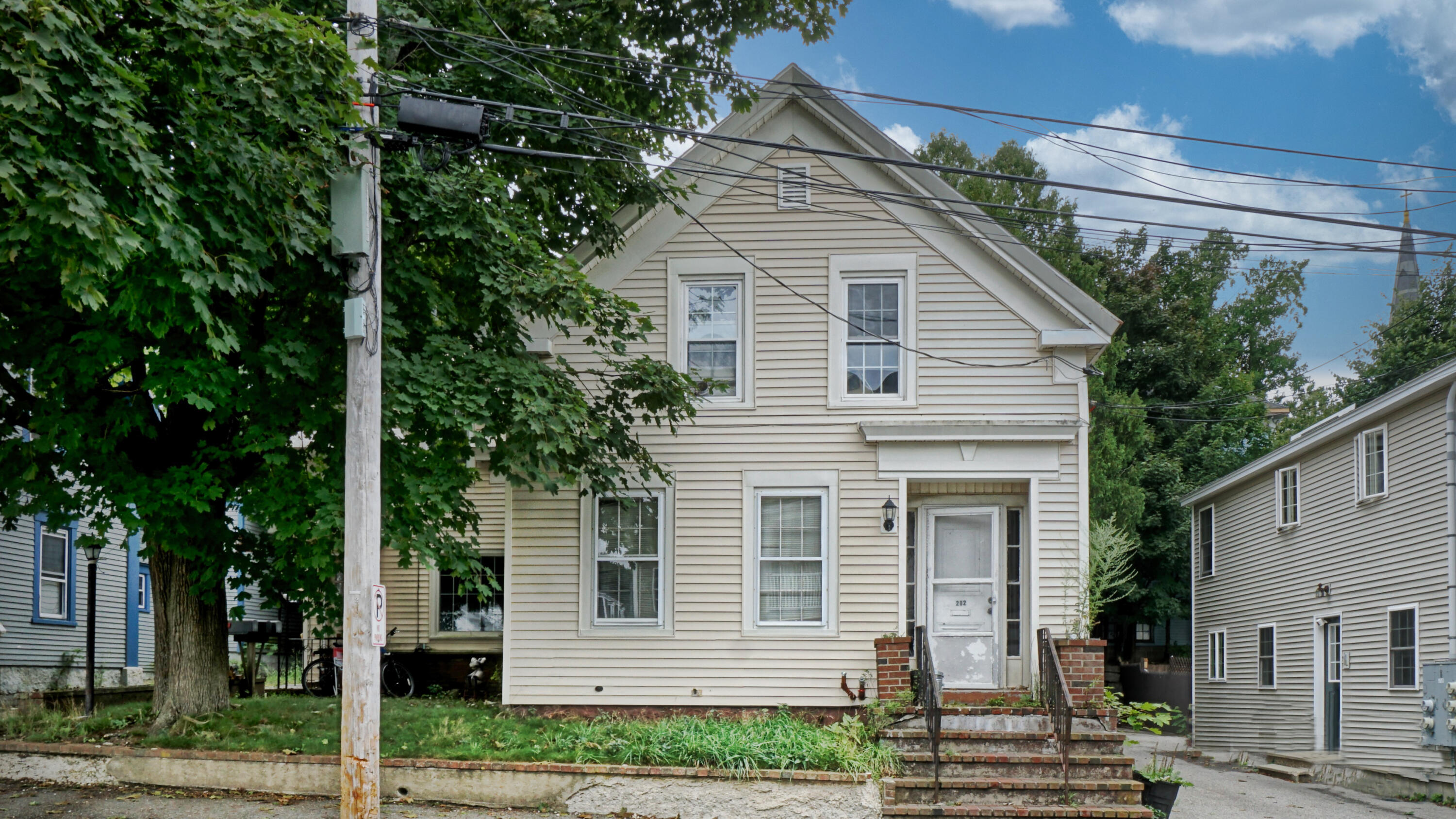 12 Kossuth Street Biddeford, ME 04005 - Photo 39 of 42 Exterior - Front House