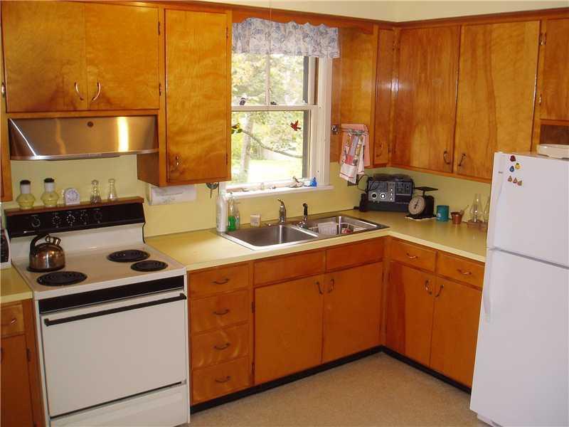 86 Summit Road Northeast Harbor, ME 04662 - Photo 5 of 9 Kitchen.