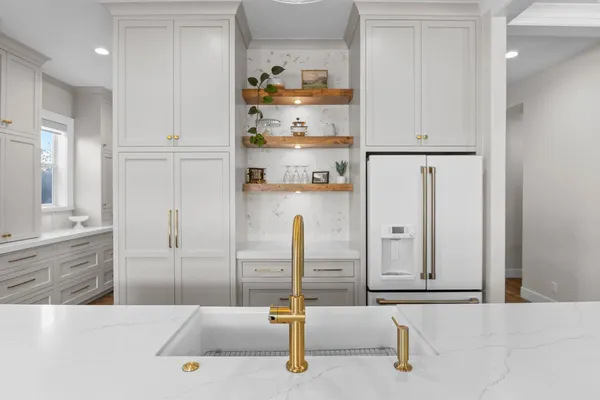 $997,500 | 637 Rebekah Court, Ripon, CA 95366