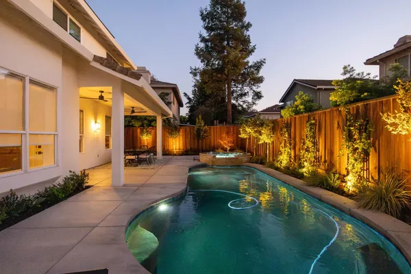 $997,500 | 637 Rebekah Court, Ripon, CA 95366