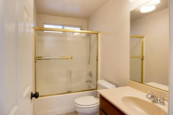 $997,500 | 637 Rebekah Court, Ripon, CA 95366