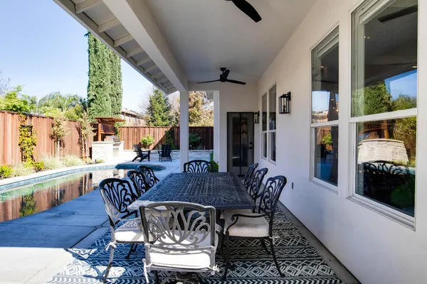 $997,500 | 637 Rebekah Court, Ripon, CA 95366