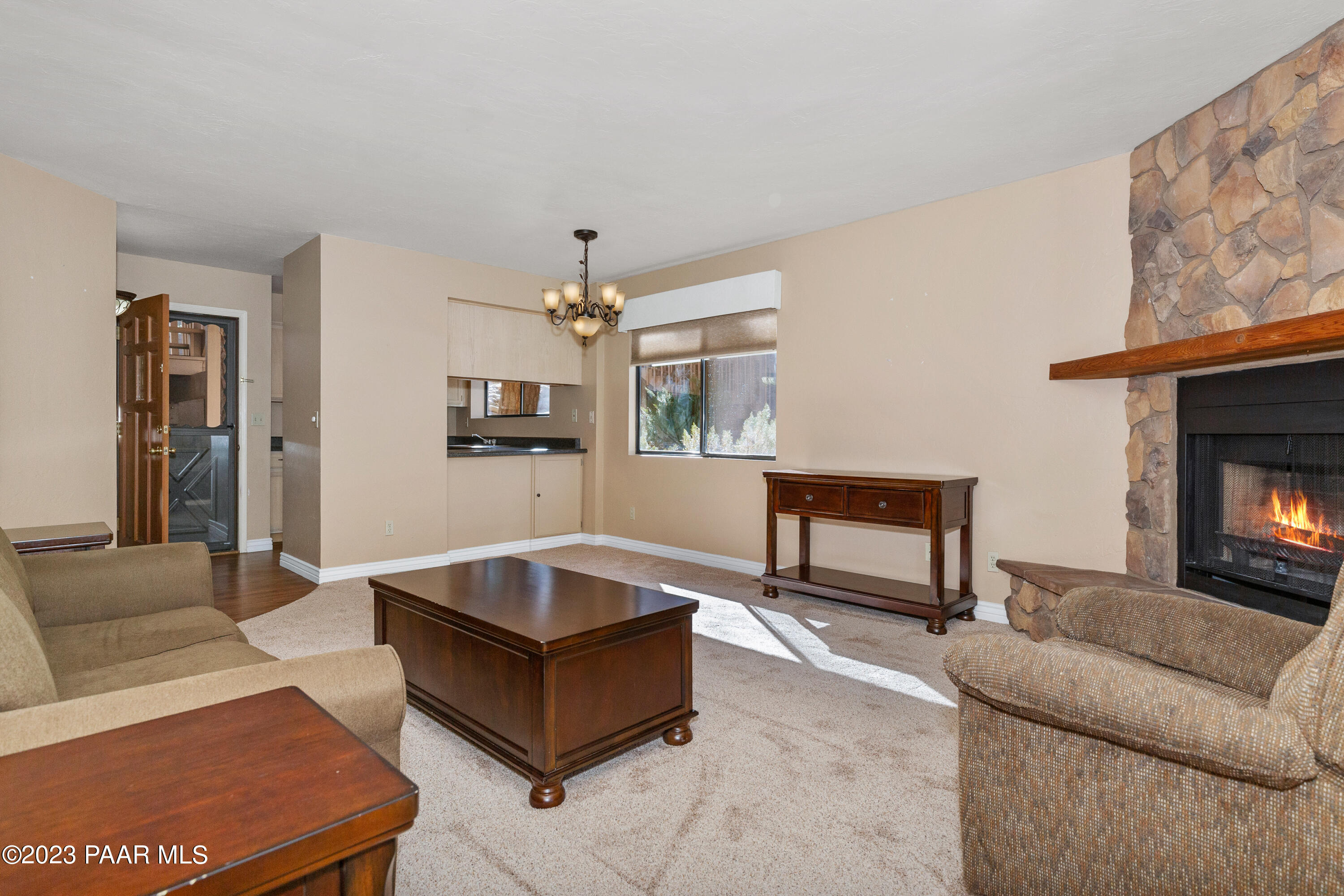 918 Old Stage Road, Unit B3 Prescott, AZ 86303 - Photo 5 of 15 005_Living Room