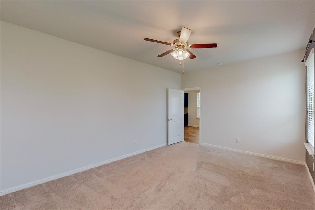 821 Falcon Road Argyle, TX 76226 - Photo 19 of 38