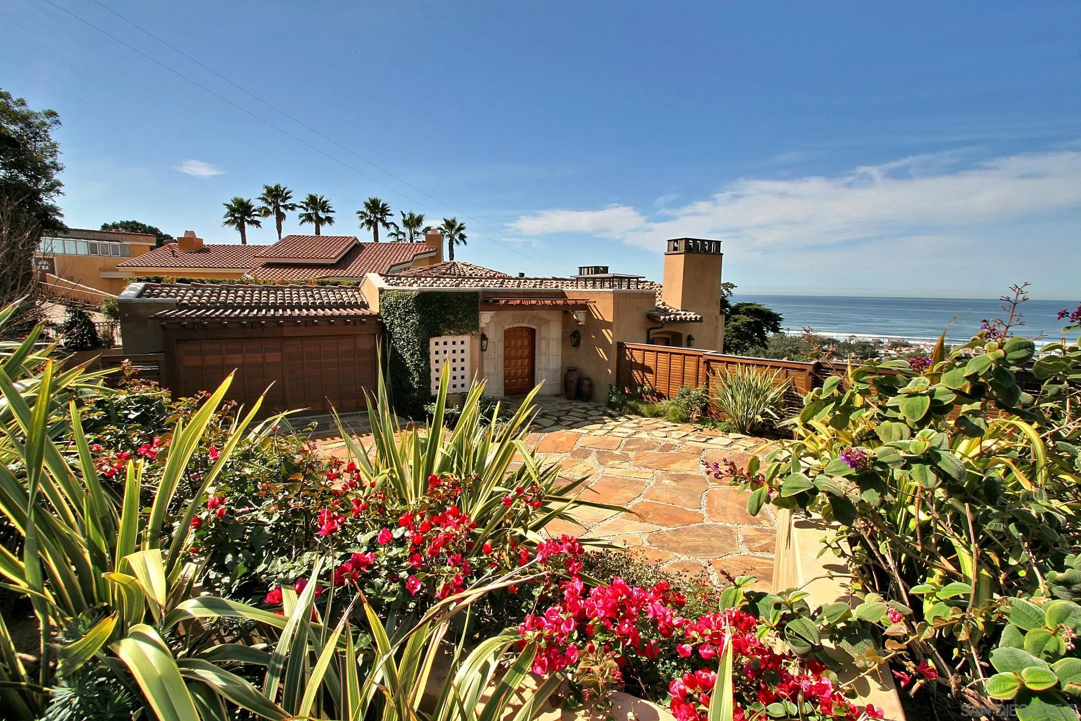 2116 Balboa Avenue Del Mar, CA 92014 - Photo 2 of 33 a picture of flowers