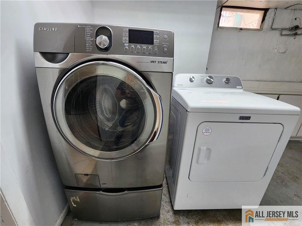 968 New Dover Road Edison, NJ 08820 - Photo 17 of 25