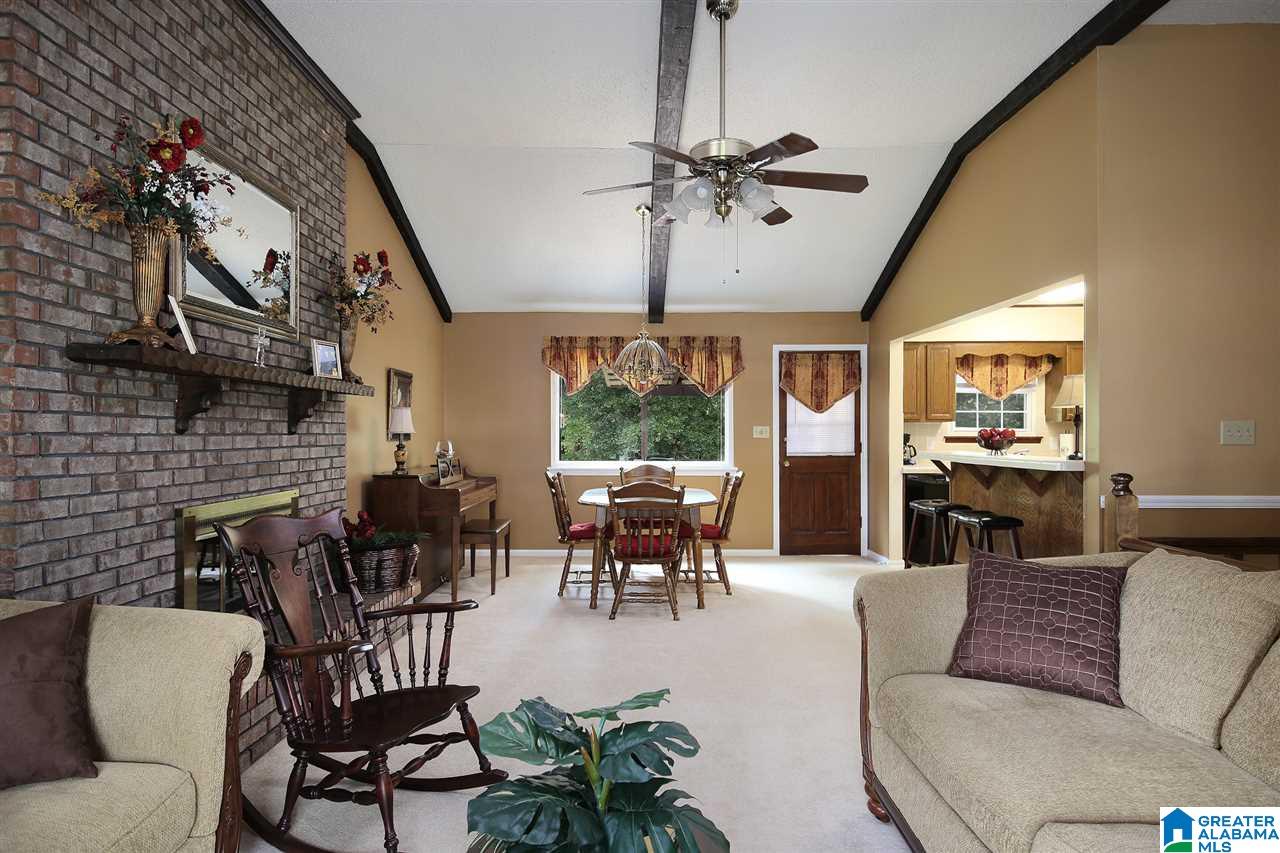 1246 David Drive Pelham, AL 35124 - Photo 11 of 34