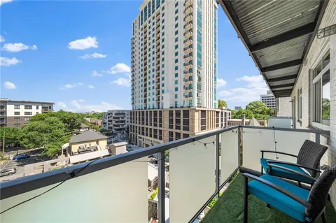 $600,000 | 805 Peachtree Street Northeast, Unit 521, Atlanta, GA 30308