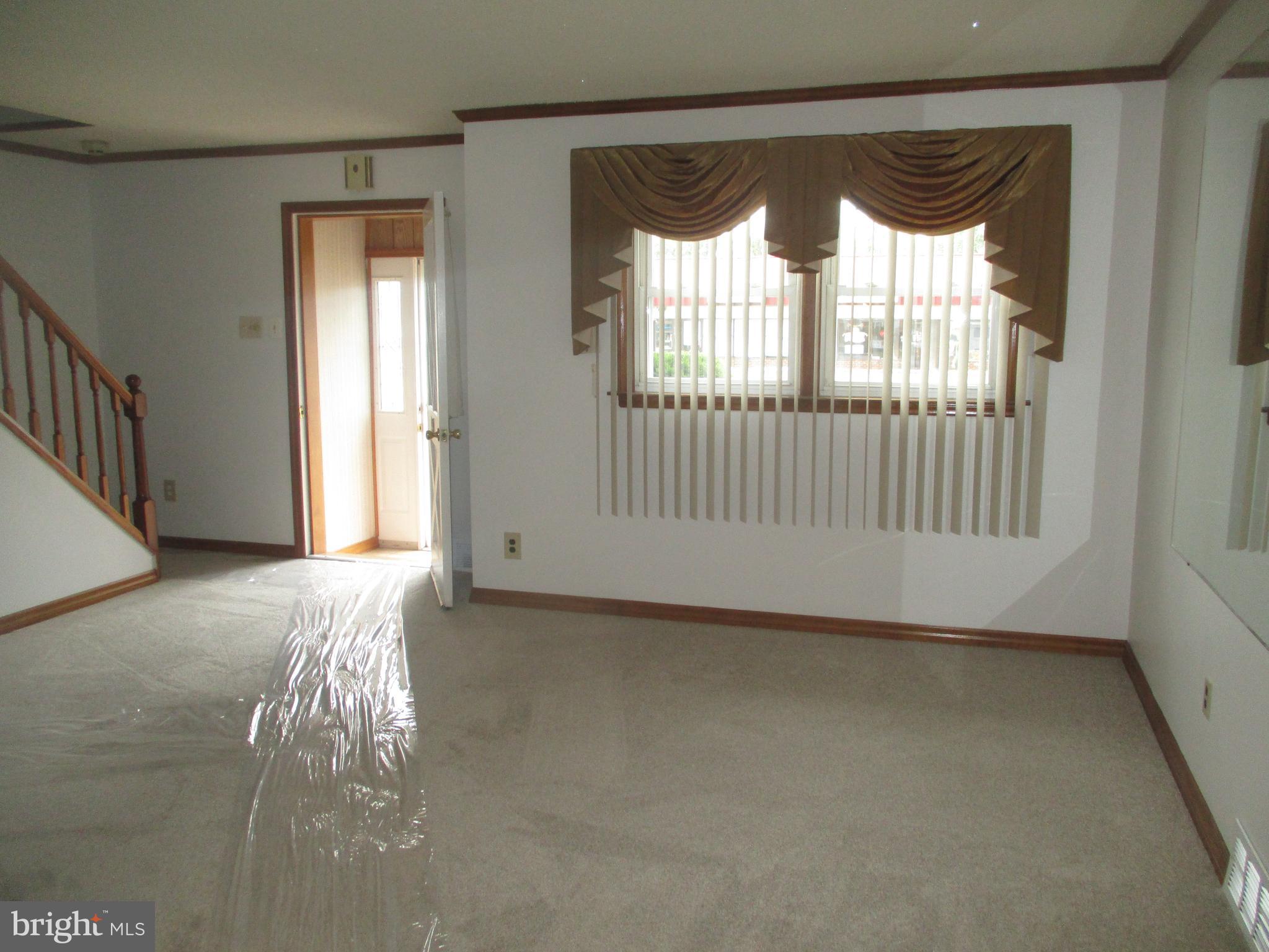 147 East Evesham Road Runnemede, NJ 08078 - Photo 5 of 28