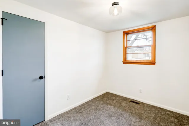 $314,900 | 6428 York Road, Spring Grove, PA 17362