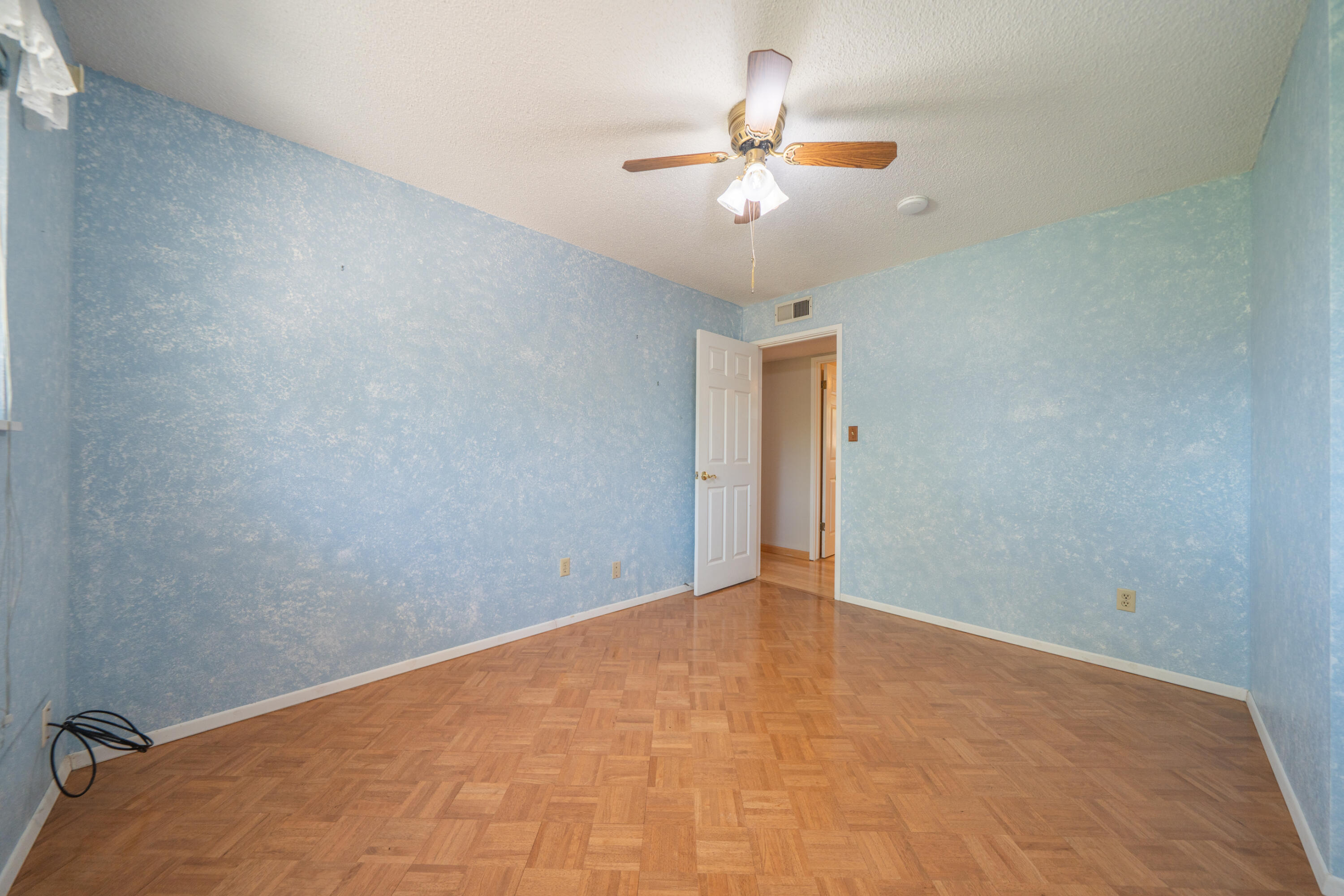 6908 Riata Drive Redding, CA 96002 - Photo 30 of 58 6908 Riata Dr-33