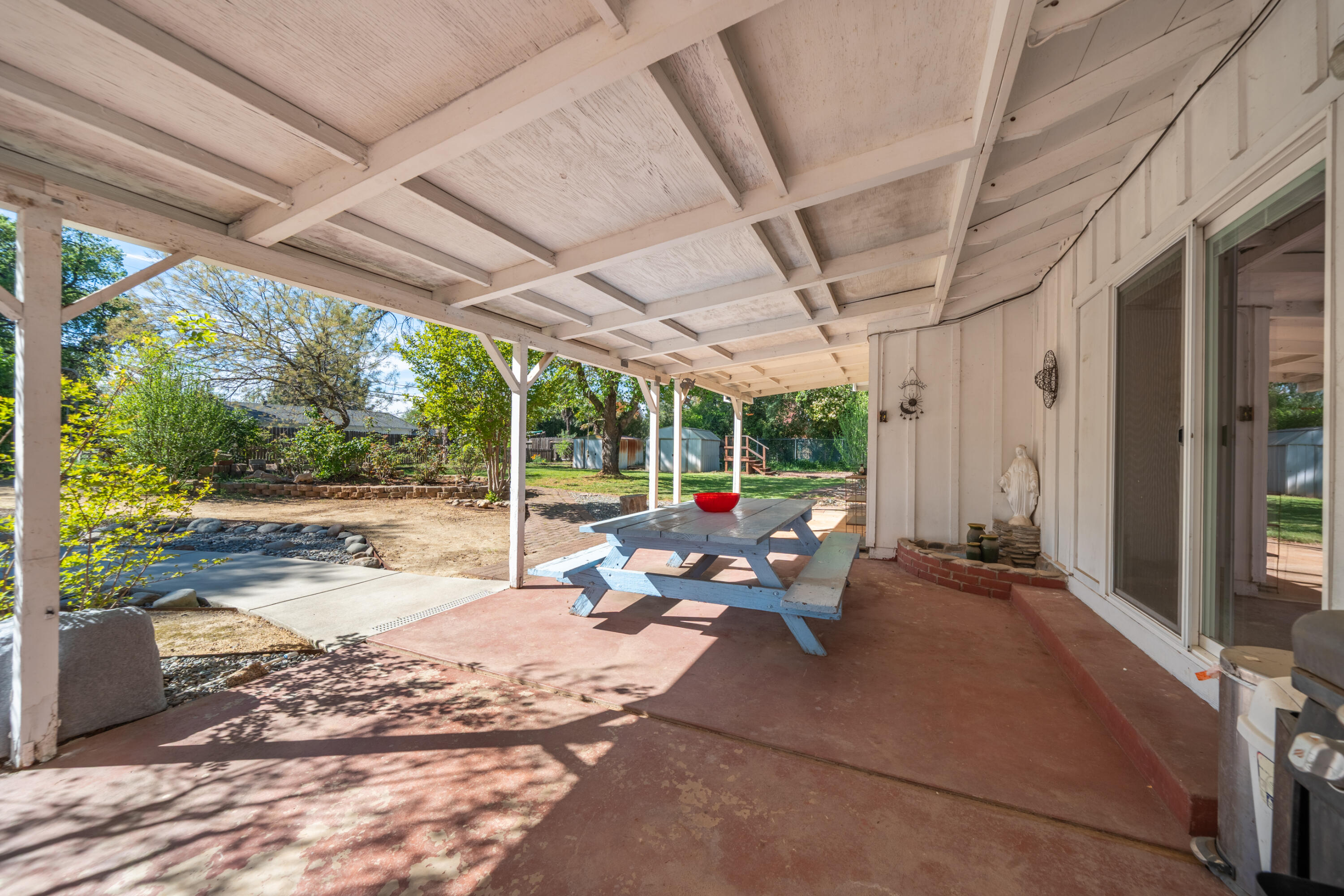 6908 Riata Drive Redding, CA 96002 - Photo 33 of 58 6908 Riata Dr-40