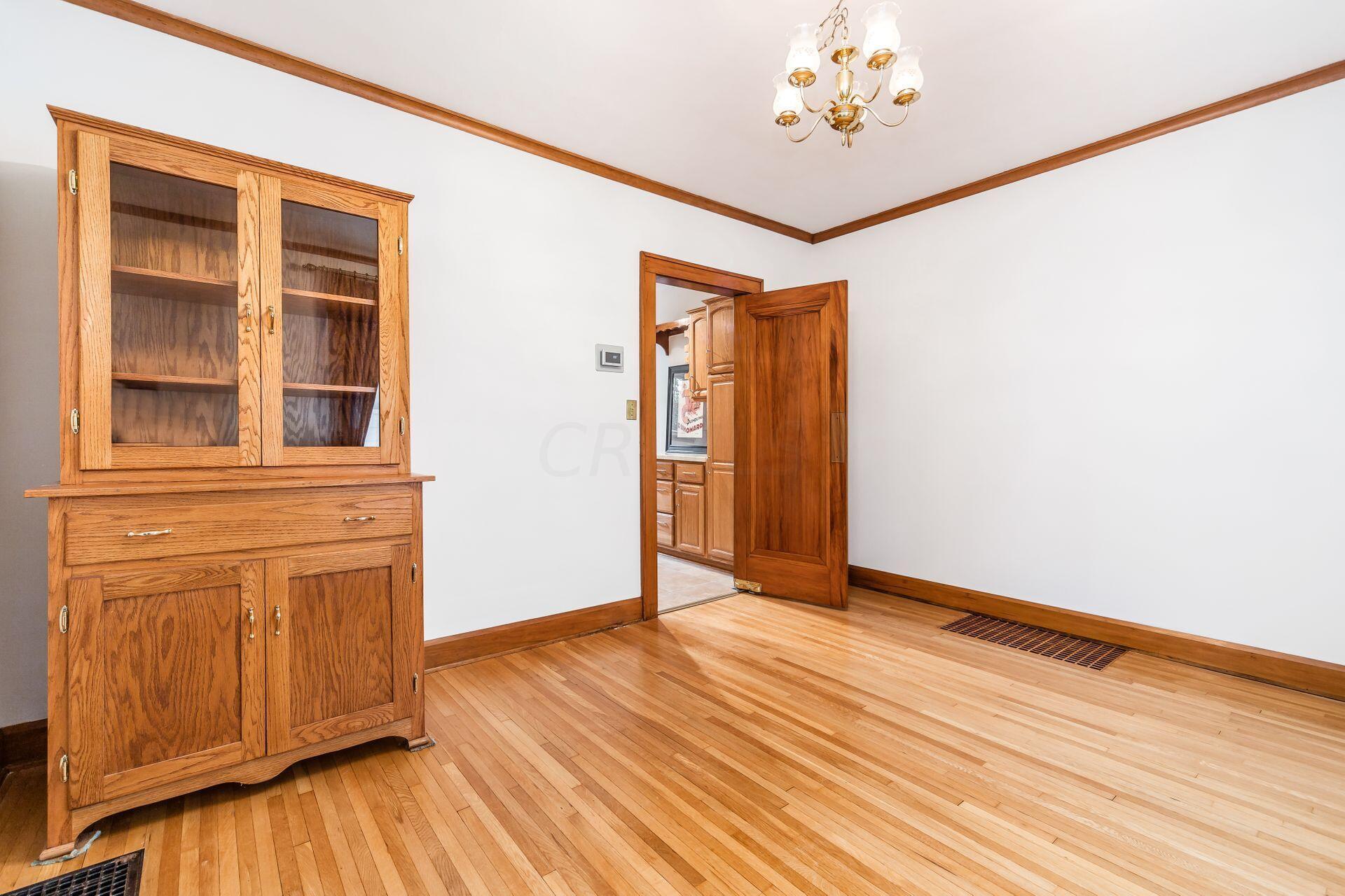 174 Fallis Road Columbus, OH 43214 - Photo 11 of 39 Gallery Image 11