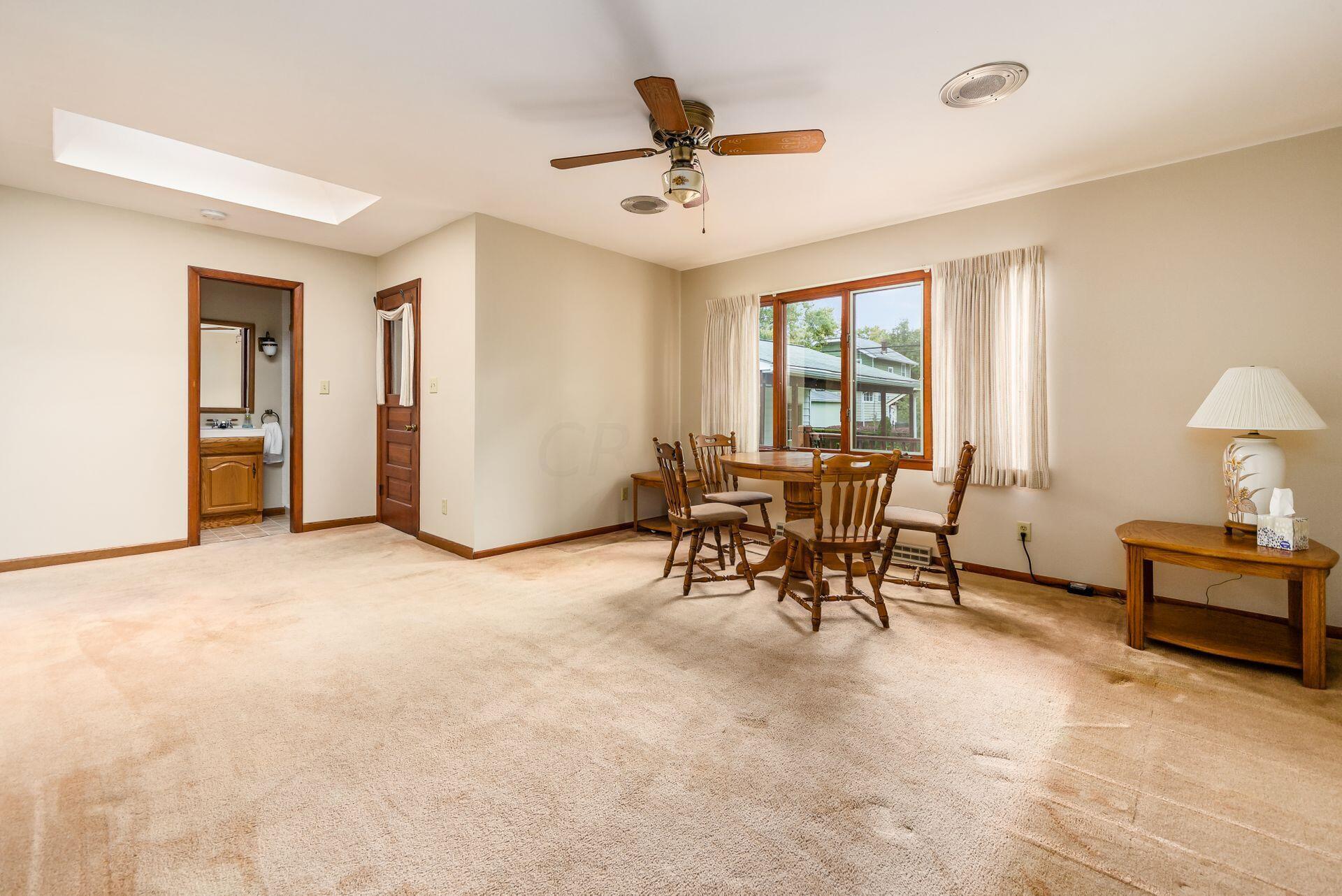 174 Fallis Road Columbus, OH 43214 - Photo 21 of 39 Gallery Image 21