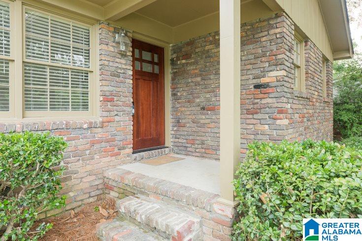 4452 MountainDale Road Birmingham, AL 35213 - Photo 4 of 36