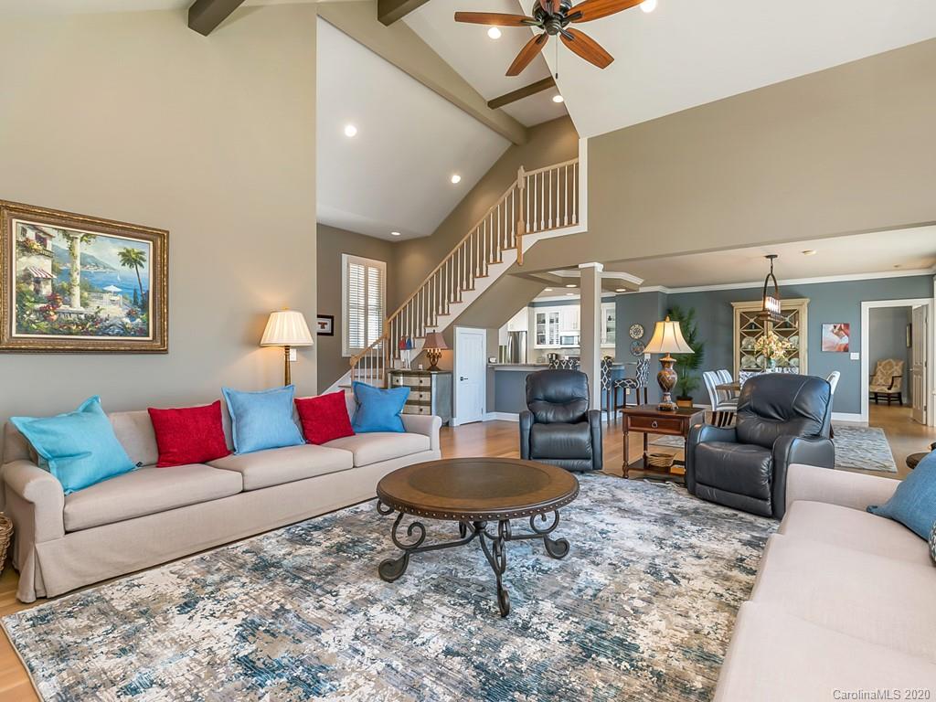2 Spring Ridge Lane Hendersonville, NC 28739 - Photo 11 of 39 Gallery Image 11