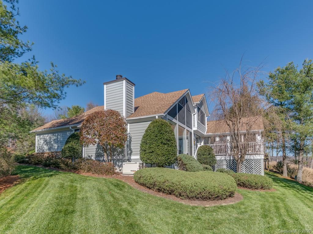 2 Spring Ridge Lane Hendersonville, NC 28739 - Photo 4 of 39 Gallery Image 4