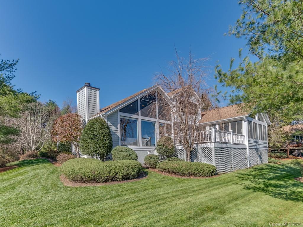 2 Spring Ridge Lane Hendersonville, NC 28739 - Photo 5 of 39 Gallery Image 5