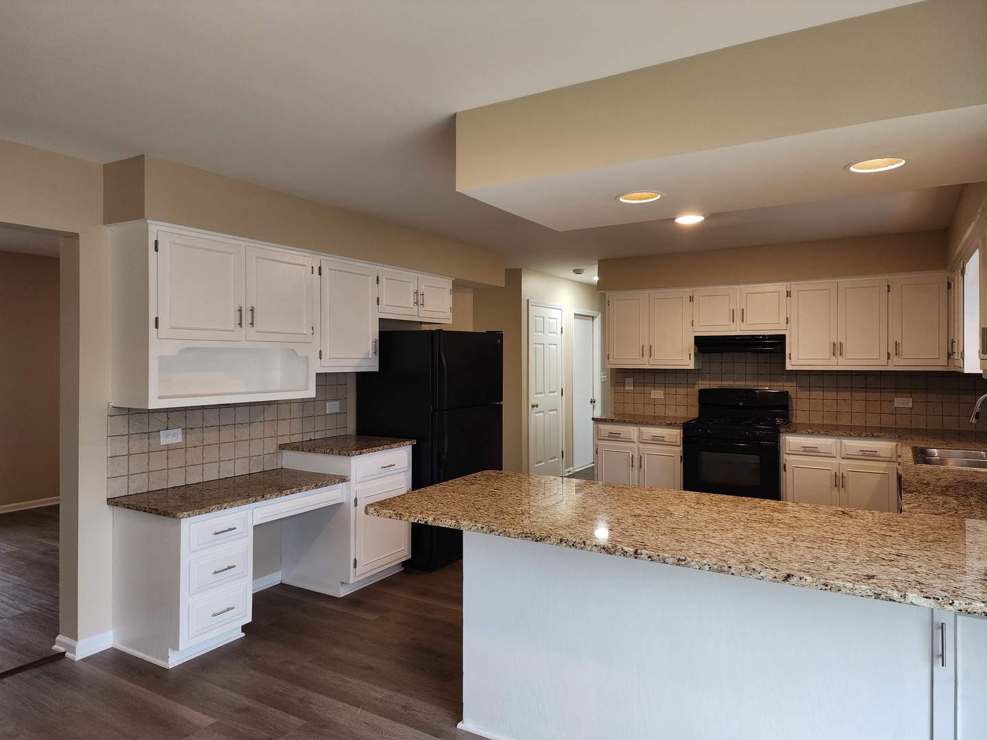 25060 Cashel Bay Road Manhattan, IL 60442 - Photo 3 of 15