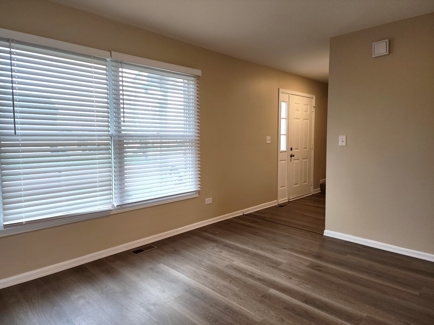 25060 Cashel Bay Road Manhattan, IL 60442 - Photo 8 of 15