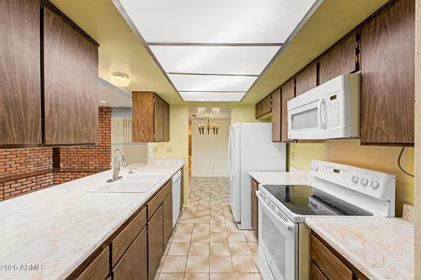 $875,000 | 4750 West Acoma Drive, Glendale, AZ 85306