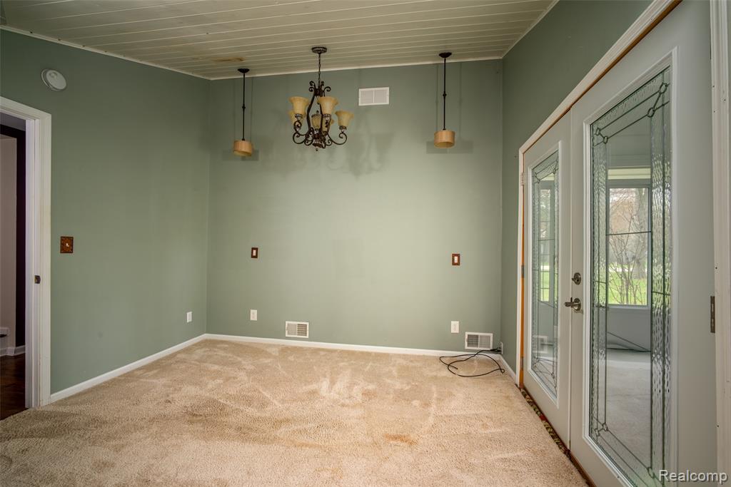 7203 Aspen Road Lexington, MI 48450 - Photo 17 of 27