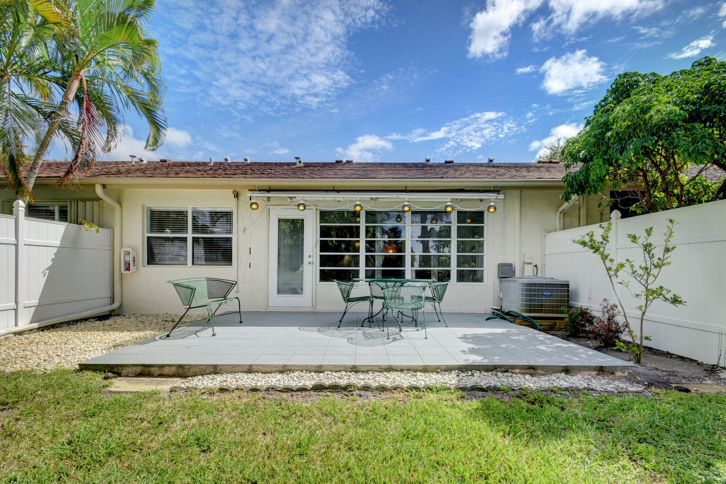 852 Lago Road Delray Beach, FL 33445 - Photo 27 of 65 Back of Property