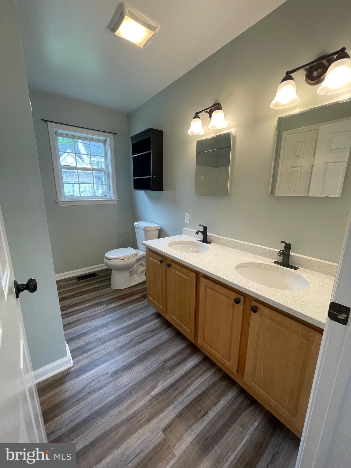 76 Johnson Road Pasadena, MD 21122 - Photo 12 of 17