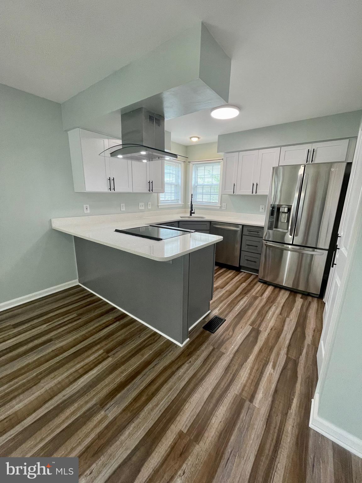 76 Johnson Road Pasadena, MD 21122 - Photo 8 of 17