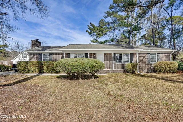 $349,900 | 111 Deerwood Drive, Wilmington, NC 28405