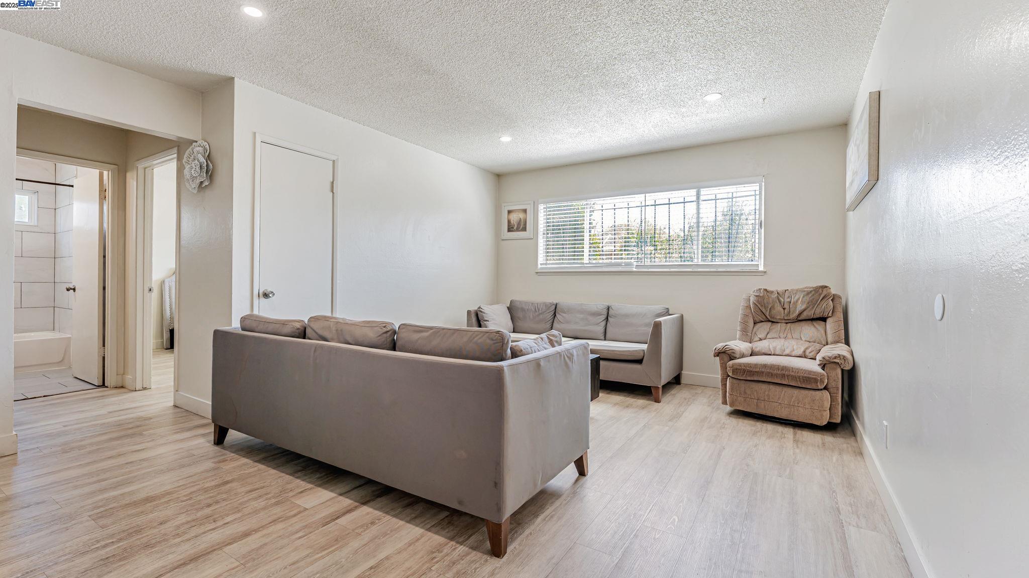 1250 95th Avenue Oakland, CA 94603 - Photo 19 of 50