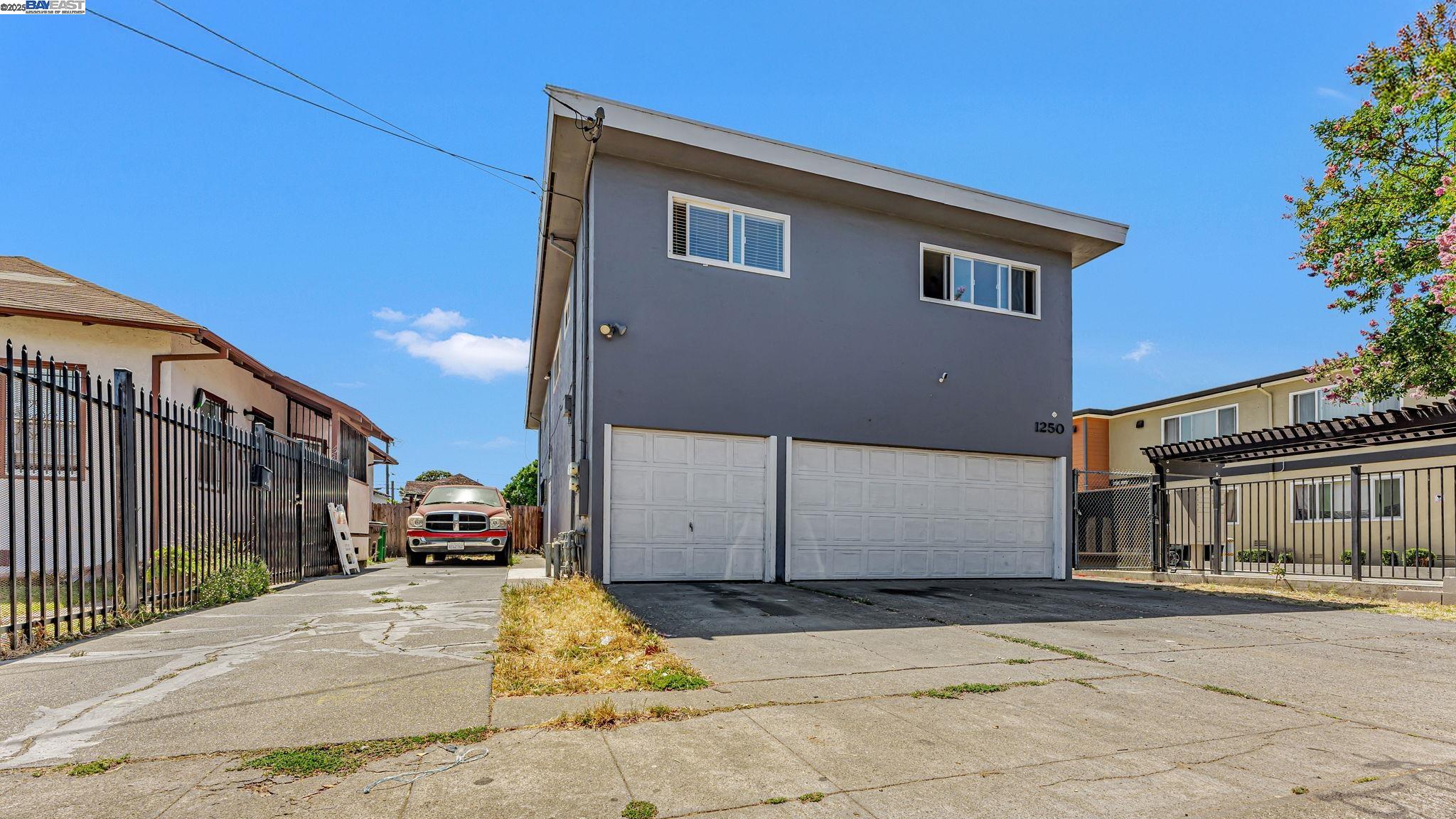 1250 95th Avenue Oakland, CA 94603 - Photo 2 of 50