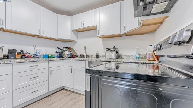 $799,999 | 1250 95th Avenue, Oakland, CA 94603