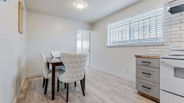 $799,999 | 1250 95th Avenue, Oakland, CA 94603