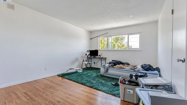 $799,999 | 1250 95th Avenue, Oakland, CA 94603