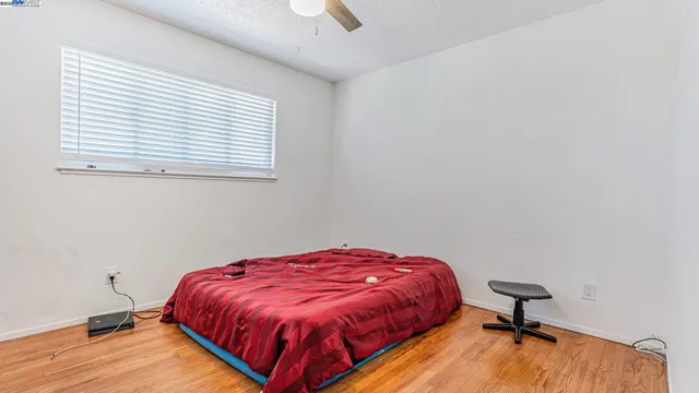 $799,999 | 1250 95th Avenue, Oakland, CA 94603