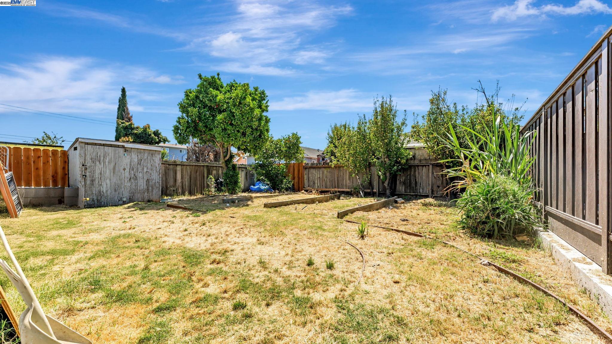 1250 95th Avenue Oakland, CA 94603 - Photo 48 of 50
