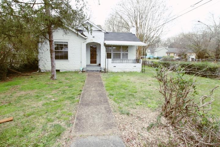 5402 Clemons Road Chattanooga, TN 37412 - Photo 2 of 11 FRONT OF CLEMONS 2