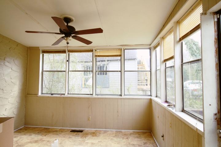 5402 Clemons Road Chattanooga, TN 37412 - Photo 8 of 11 OUTSIDE SUNROOM CLEMONS