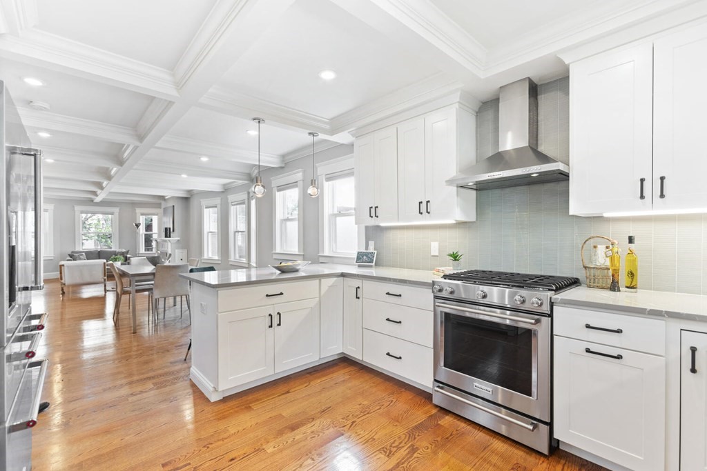 6 Rawson Road, Unit 1 Arlington, MA 02474 - Photo 15 of 31