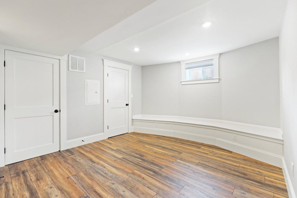 6 Rawson Road, Unit 1 Arlington, MA 02474 - Photo 21 of 31