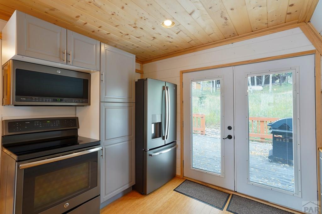48 Angel Road Rye, CO 81069 - Photo 10 of 25
