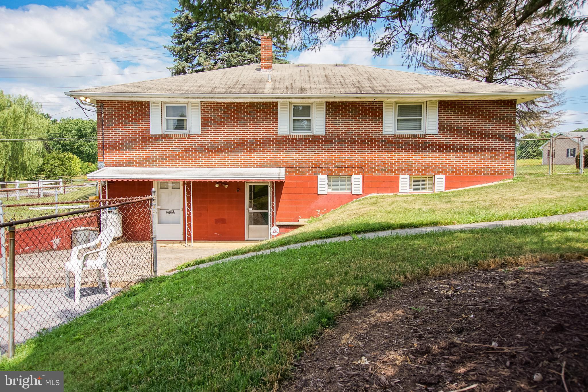 727 Security Road Hagerstown, MD 21740 - Photo 6 of 33 Gallery Image 6