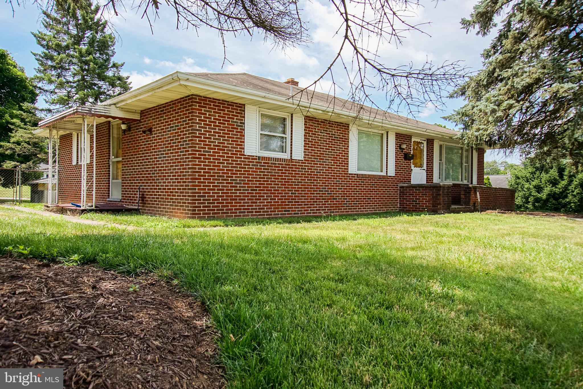727 Security Road Hagerstown, MD 21740 - Photo 8 of 33 Gallery Image 8